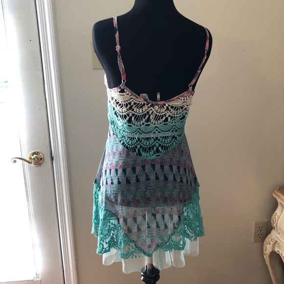 Top - Picture 5 of 5